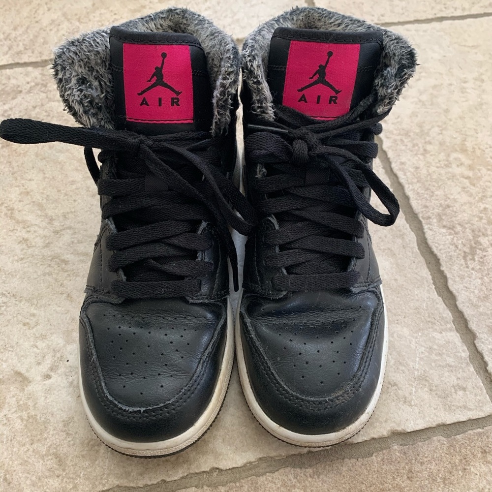 Air Jordan Retro with Faux Fur